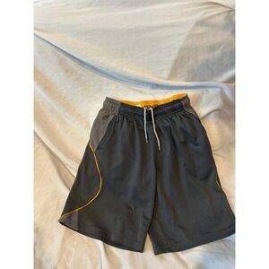 AND1 Basketball Shorts Mens M
